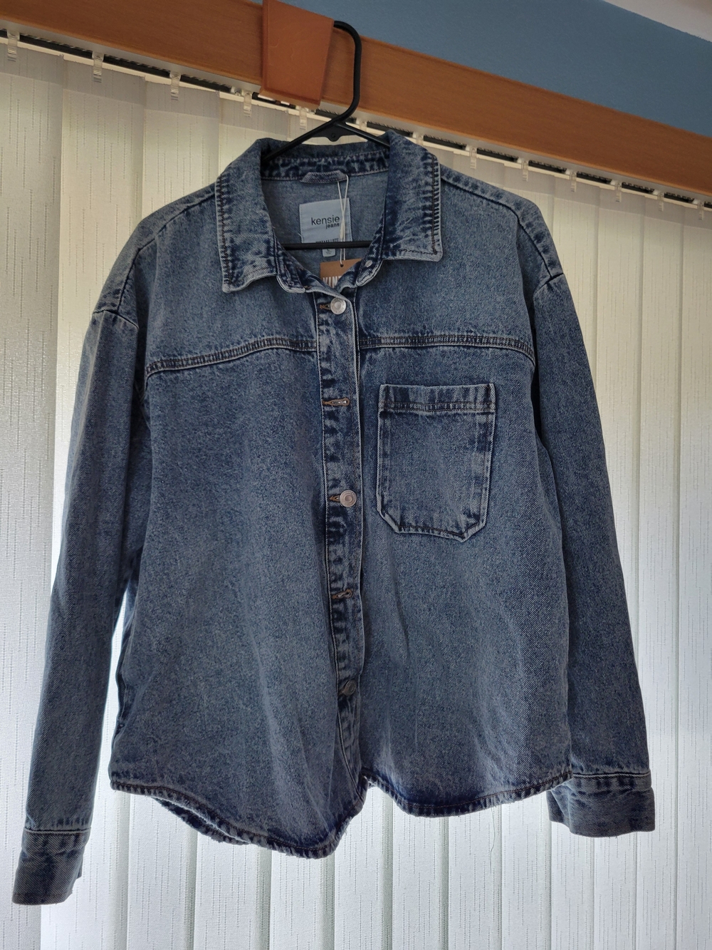 Kensie Men's Denim Jacket in Washed Blue